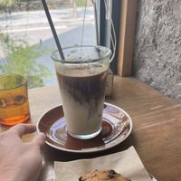 Coffee tastes burned   at Bottle Lounge 보틀팩토리 in Seoul