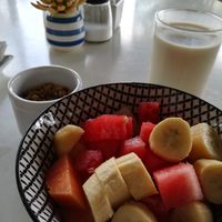 Fruit, granola, soymilk at Yam Yam in Langkawi