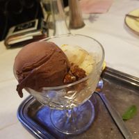 Vegan ice cream at Madonna in Ghent