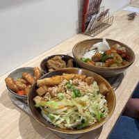 Prawn-like tempura, calamares, Lin’s noodle bowl, Kung bao wok  at Liu Lin in Brussels