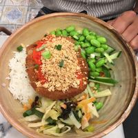 Crispy chicky bowl  at Liu Lin in Brussels