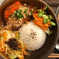 Chicken bowl, really good at Liu Lin in Brussels