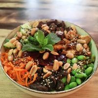 Thai Temptation Bowl at Rå Bowls & Juices in Groningen