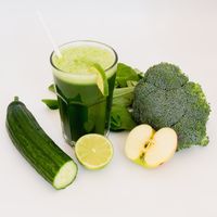 Super Greens Juice at Rå Bowls & Juices in Groningen