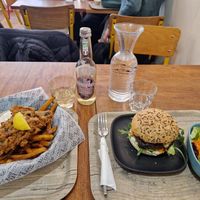 Tofish and chips (left) and burger (right) at L'Ethiquete in Nantes