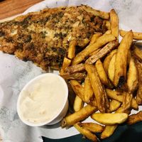 Tofish and chips 😋 at L'Ethiquete in Nantes