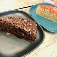 Chocolate and almond cake 🤩 at L'Ethiquete in Nantes
