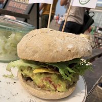 hazelnut burger w guacamole   at Jilles in Oostende