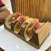 Taco de calabaza, curry y encurtidos  at RE Organic in Mallorca