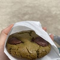 Cookie matcha chocolat (avec mochi dedans)  at La Maison du Mochi - Cherche Midi in Paris