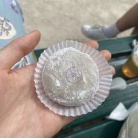 Mochi vanille pécan 3,8€  at La Maison du Mochi - Cherche Midi in Paris