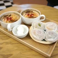 Mochis + Hojichaccino at La Maison du Mochi - Cherche Midi in Paris