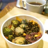 Hot Bowl at Wholywood in Paris