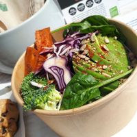 Super budah bowl ! at Wholywood in Paris