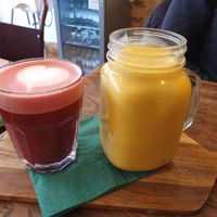 Juice and latte at 50Nine in St Albans