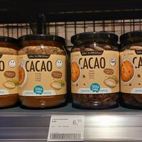 cacao in gläsern at SuperBioMarkt in Dusseldorf