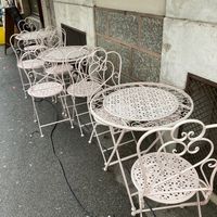  at Gives a Fork in Geneva