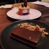 Sneacky slice and cheesecake at O Gambuzino in Lisbon