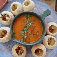 Gazpacho at O Gambuzino in Lisbon