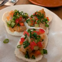 Kimchi crackers at O Gambuzino in Lisbon