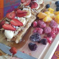 Waffles Arcoiris at Waicura in Loreto