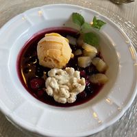 Sorbet mit Waldfrucht at Holzschuh's Schwarzwaldhotel in Baiersbronn