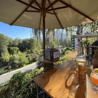 Nice outdoor Biergarten at The Yodelin in Leavenworth