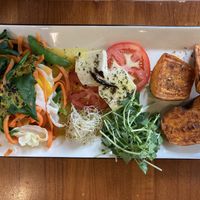 Carrot noodles with turmeric tahini with roasted sweet potatoes at 諦 Veganism 共響空間- Dì Chún Sù Zhǔyì in Taipei