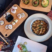 Spread assemble, sushi, eggplant salad, and avocado hummus salad 🤤💚 at Broc The Kasbah in Marrakech