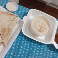Falafel com porção de Humos at Laziz Food Truck in Fortaleza