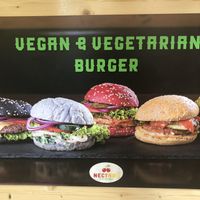 They’ve got burgers  at Nectare in Bologna