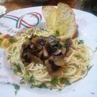  at L'Angolo in Quepos