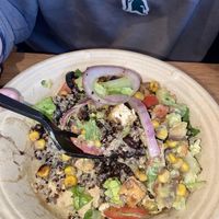 Vegan Tofu Quinoa Bowl  #Veganuary at Willy's in Atlanta