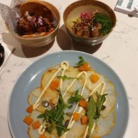 the truffelsauce of the vegan carpachio is to die for !!! plus pokebowl and bbq jackfruit burger all so goooddd at Rozey in Rotterdam