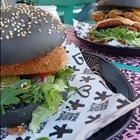 Fizz XO & Sumo Burger at Vegan Junk Food Bar  - Rotterdam in Rotterdam