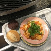 vegan tortellini with vegan chocolate muffin  at Mensa Veggie 2.0 - Die tiefgrüne Mensa in Berlin