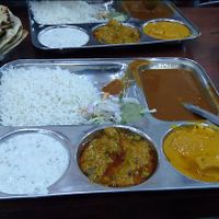 Lunch at Pahalwan's in Bari Brahmana