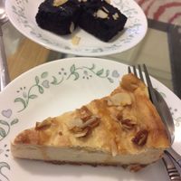 Take out - Tofu cheesecake and chocolate brownie (at home!) at YEARS 素年 in Kowloon