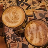 Yummy cafe con leche using pea protein milk at MIMO in Malaga