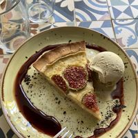 Tarta 😍  at MIMO in Malaga