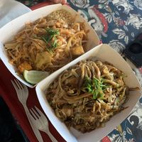 Vegan Pad Siew (right) and vegetarian Pad Thai (left) at Roza Slon in Ljubljana