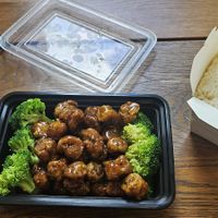 General chicken vegan at Chun Vegetarian in Brooklyn