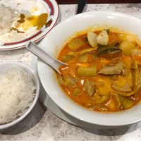 Poulet au curry vegan at Le Petit Vegetarien in Paris