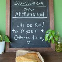  at Cafe Halcyon in Chatan