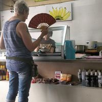 Choosing what to eat 😃 at Vegetarian Food in Phitsanulok