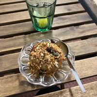 omg delicious and from the owners apple garden  at A Praça in Sintra