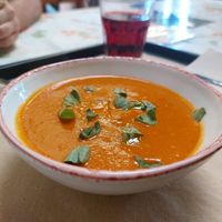 Sopa de tomate at A Praça in Sintra