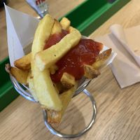 Fries at Maoz in The Hague