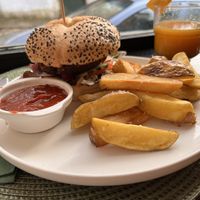 Burger   at A Porta Verde in Santiago De Compostela