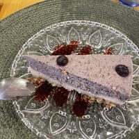 Tarta de arándanos crudivegana   at A Porta Verde in Santiago De Compostela